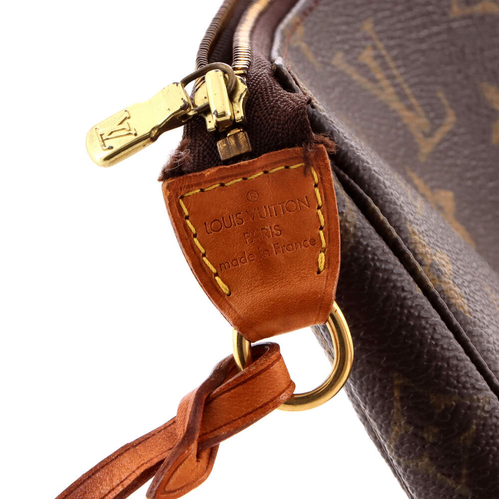 Louis Vuitton Pochette Accessoires Monogram Canvas - Picture 8 of 8